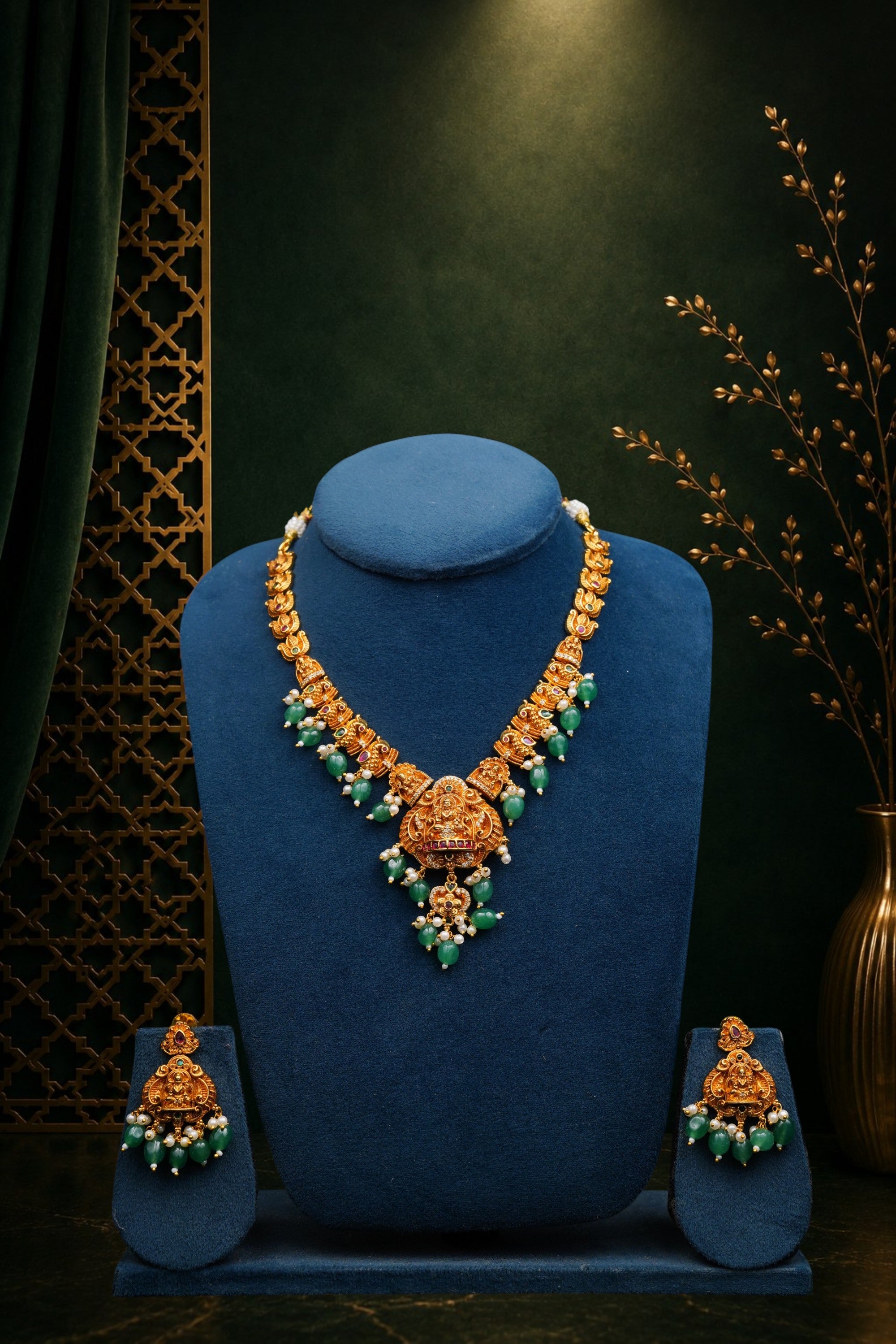 Classic Lakshmi Emerald Temple Necklace Set