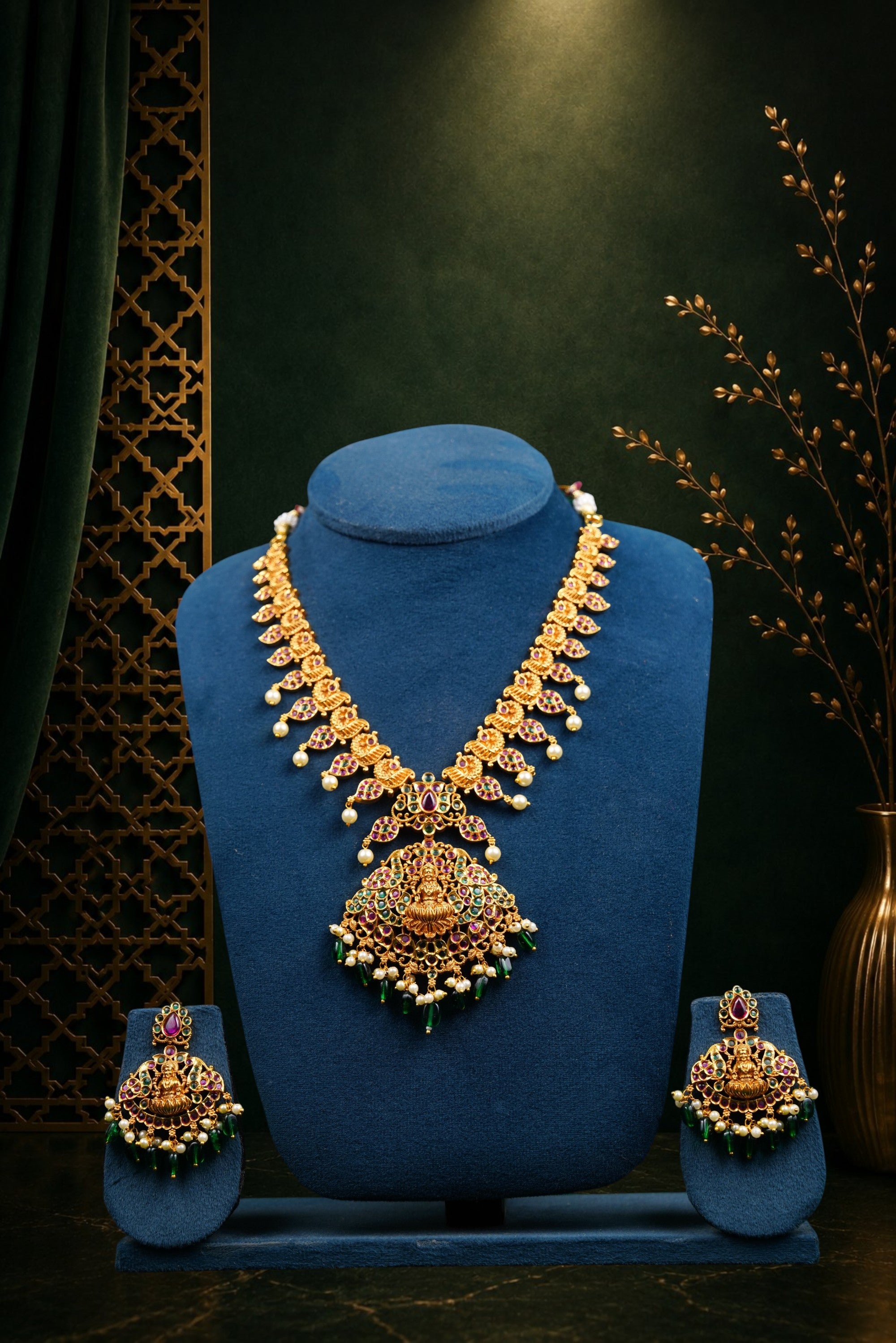Lakshmi Mango Design Temple Necklace Set