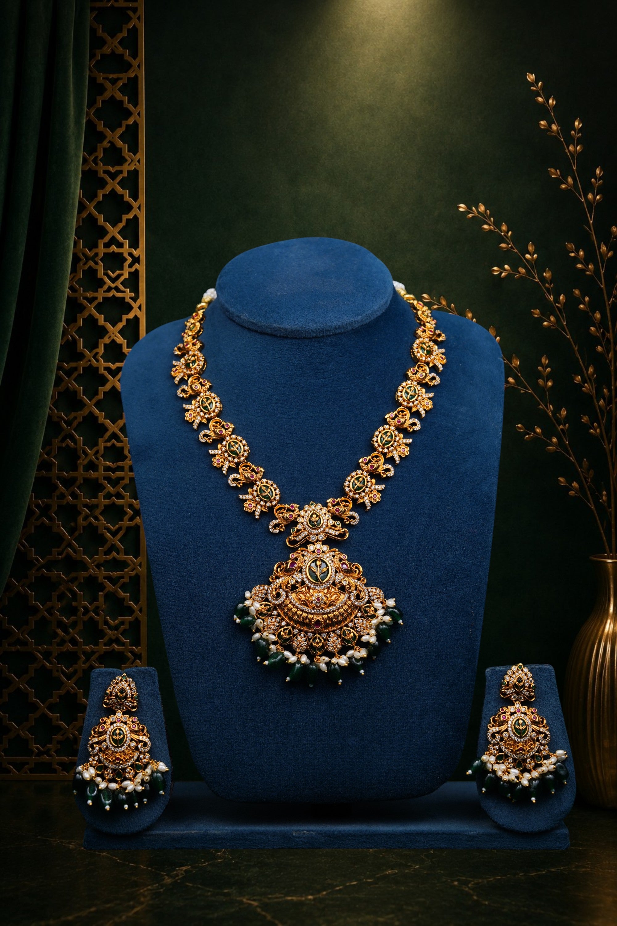 Lily Floral Antique Temple Necklace Set
