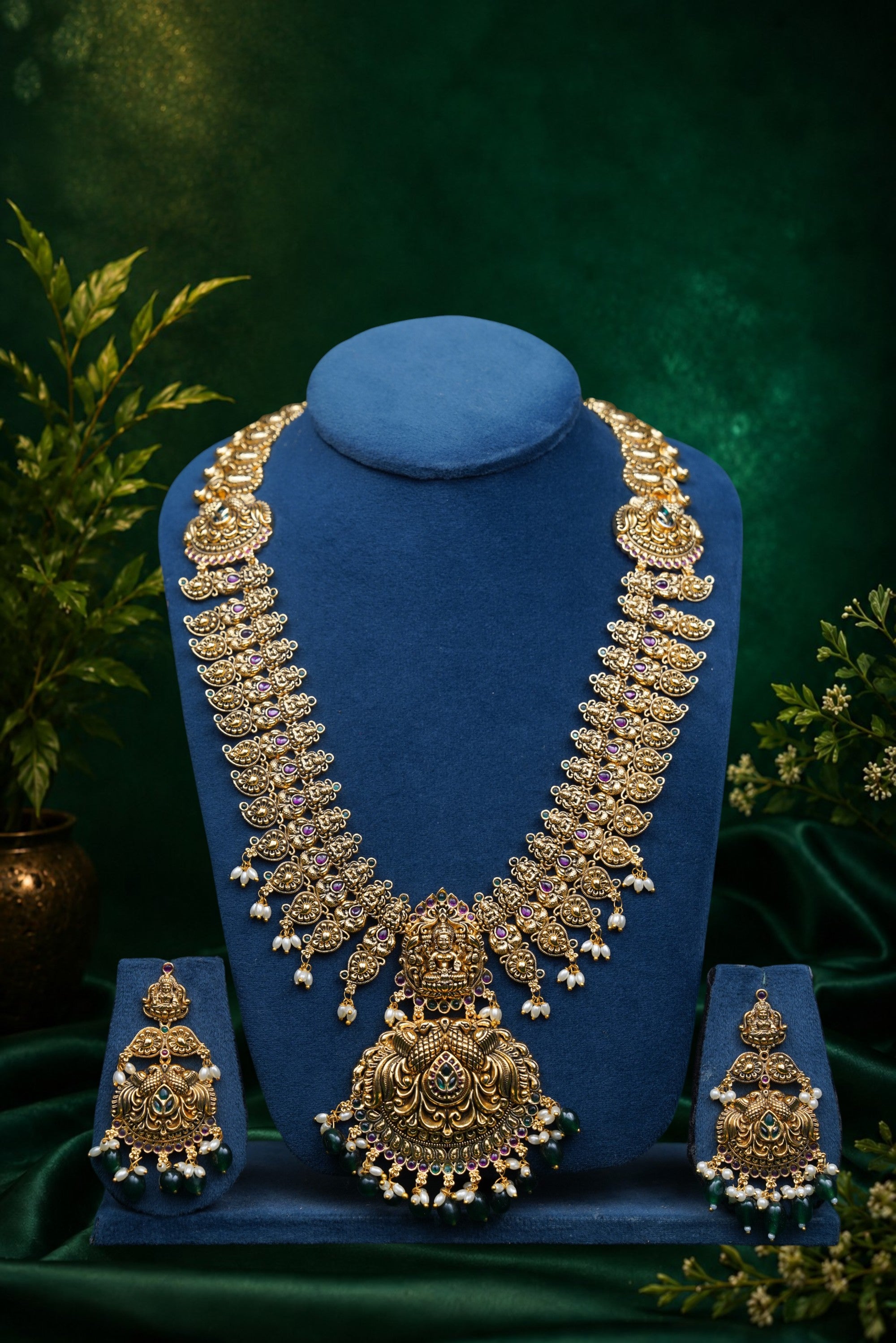 Peacock Grand Haram — Premium Gold