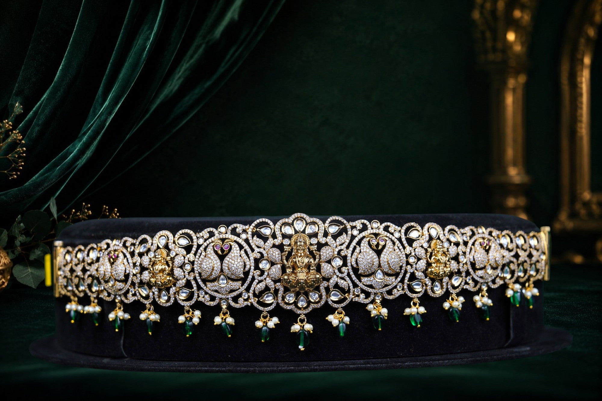 Victorian CZ Lakshmi Paisley Vaddanam